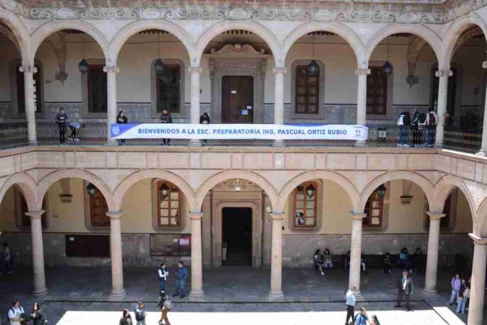 No se realizarán cambios de plantel o turno para estudiantes de nuevo ingreso al bachillerato de la UMSNH