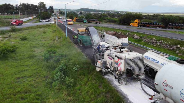 Inicia obra de modernización de carretera Cuitzeo-Zináparo