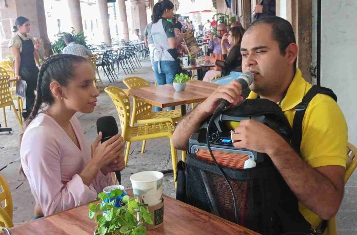 A través de su voz llegan a los corazones de los morelianos