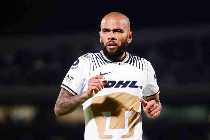 Dani Alves se manifestó en contra de su procesamiento
