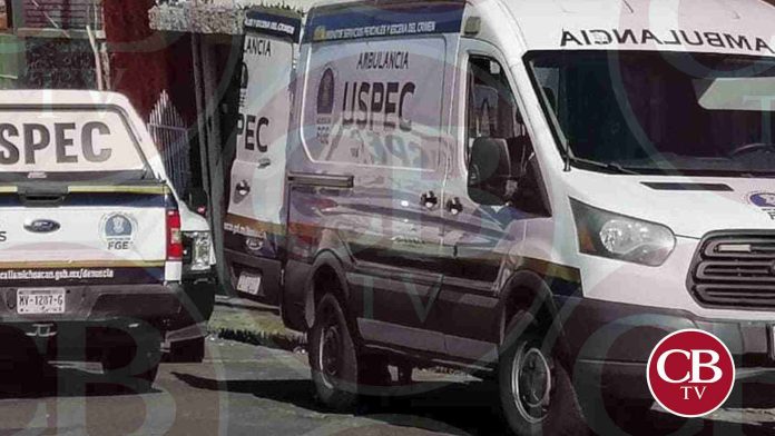 Encapuchados ejecutan a un hombre al pie de su casa
