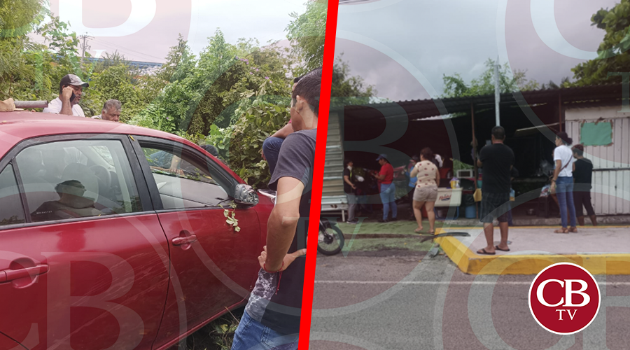 Mujer se mete con su auto a un negocio de comida y deja dos heridos Mujer se mete con su auto a un negocio de comida y deja dos heridos