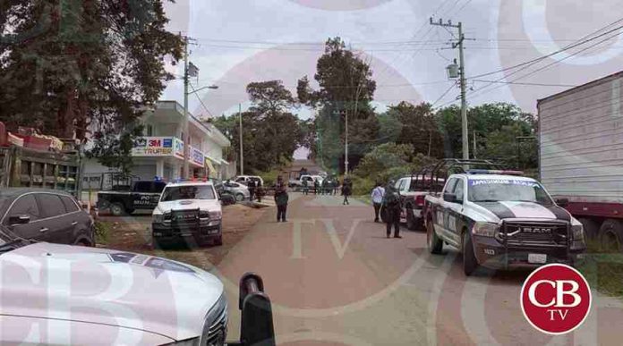 Dos muertos y un herido deja ataque en una tienda de Uruapan