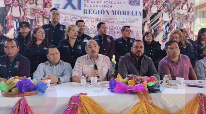 Unidos D-III-6 y Sección XVIII exigirán incremento salarial y ascensos