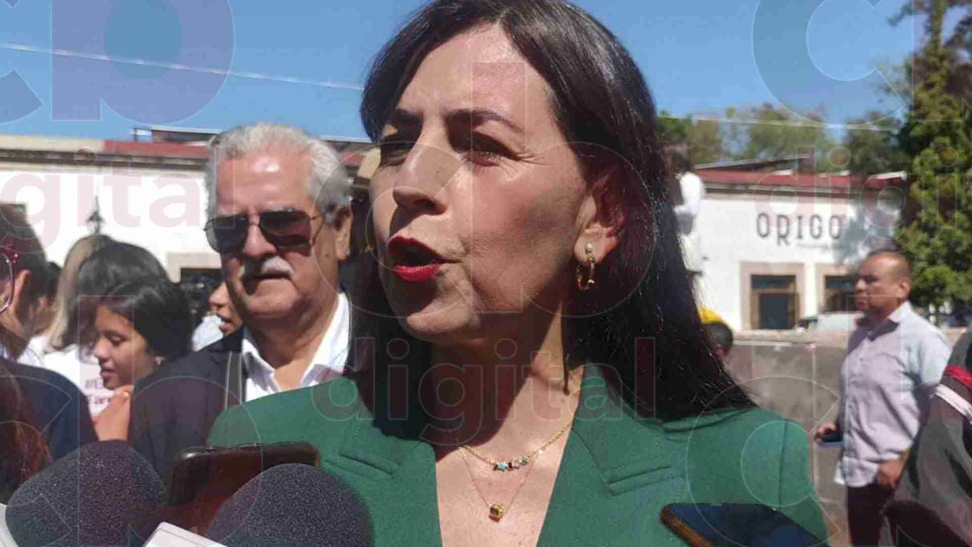 En agosto retuvieron salario a 800 docentes por ausencia en Centros de Trabajo En agosto retuvieron salario a 800 docentes por ausencia en Centros de Trabajo