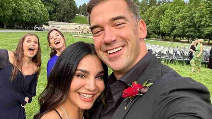 ¡No me lo vas a creer Yordi! Martha Higareda se compromete con su novio Lewis Howes