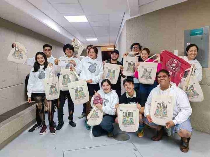 Gana Cobaem Uruapan el primer lugar en XXX Festival Internacional de Teatro Universitario