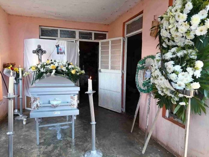 Sepultan al taxista que murió en busca del sueño americano