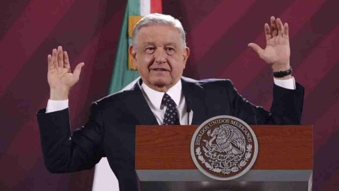 AMLO celebra ser el streamed de habla hispana más visto