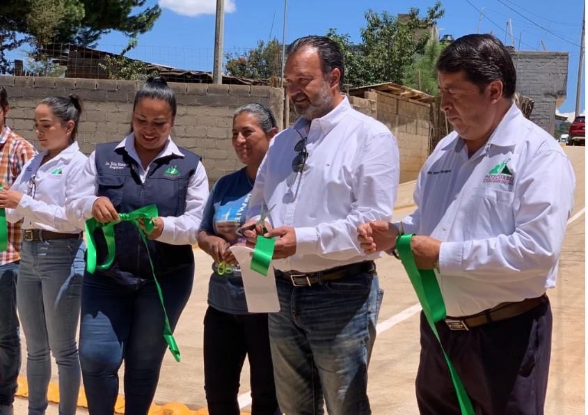 Continúa Julio Arreola el mejoramiento de calles en Pátzcuaro Continúa Julio Arreola el mejoramiento de calles en Pátzcuaro
