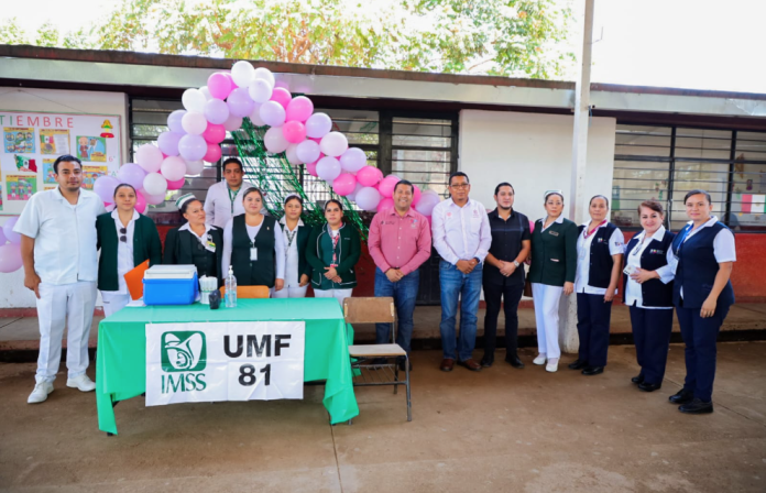 José Luis Martínez inaugura Campaña de Vacunación contra el VPH