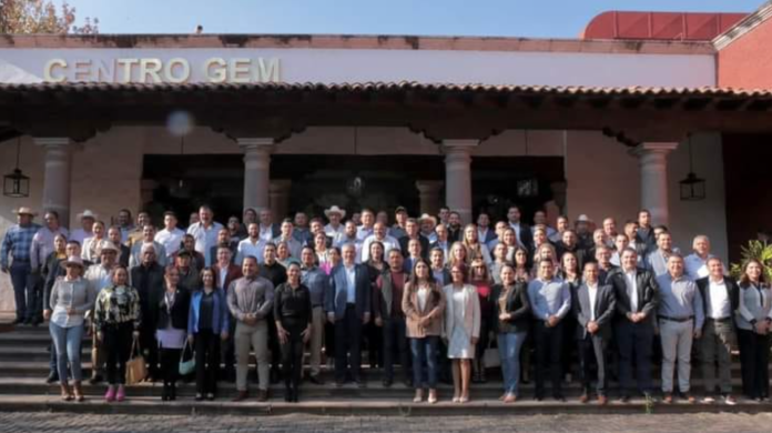 11 presidentes municipales en Michoacán reciben acompañamiento policial por amenazas