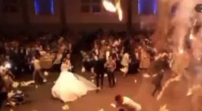 Un incendio en una boda deja al menos 100 muertos en Irak