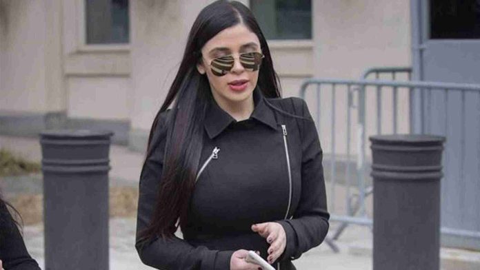 Esposa de ‘El Chapo’ sale de prisión de Estados Unidos