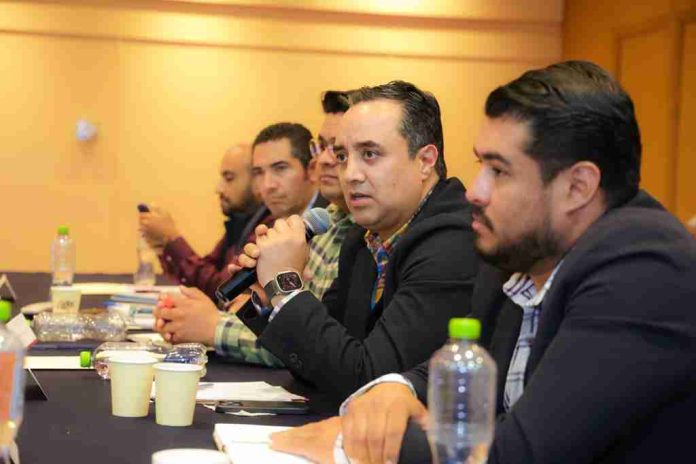 Al Frente Conservador no le interesa la gobernabilidad de Michoacán: Celis