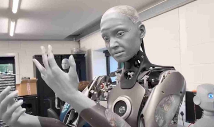VIDEO: Así reacciona robot Ameca al verse por primera vez en un espejo