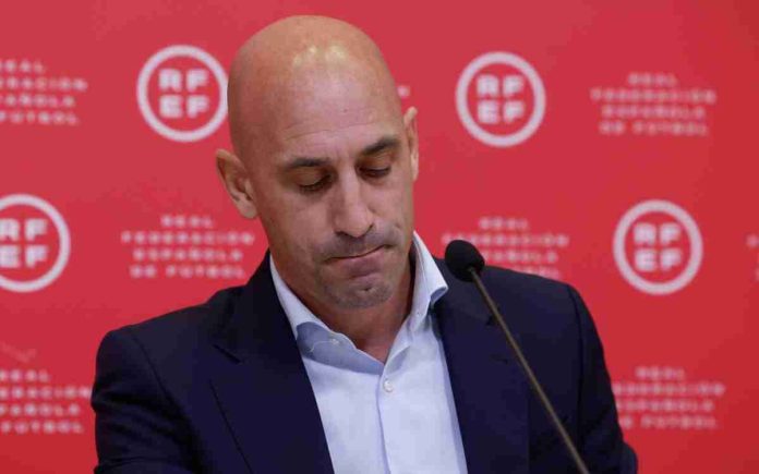Rubiales es acusado por agresión sexual y coacciones