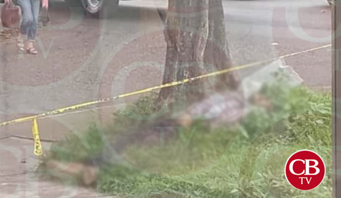 Se droga y se le pasa la mano en las calles de Uruapan