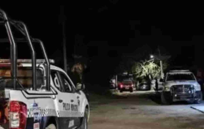 Sicarios persiguen a hombres; matan a uno y hieren a otro