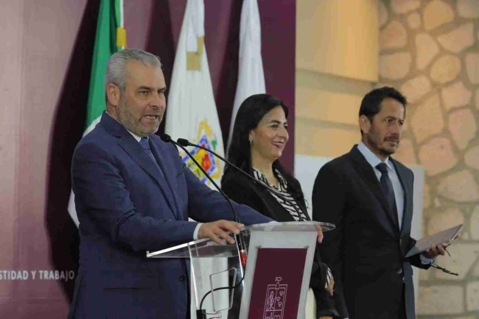 Terminó una era en la educación, 350 maestros serán dados de baja