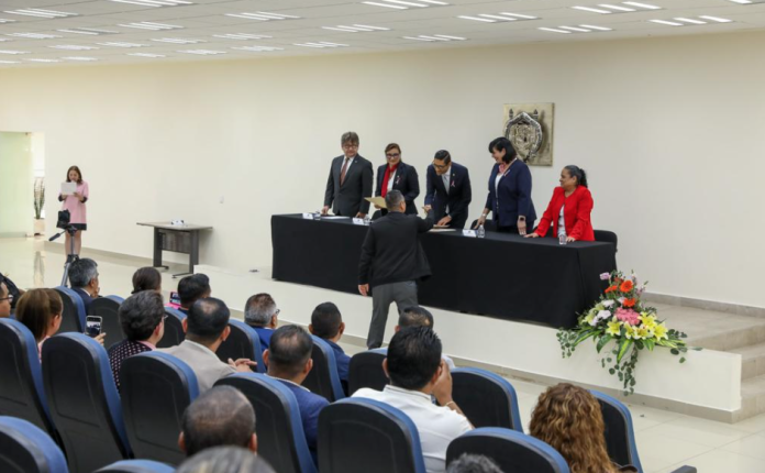 UMSNH ratifica a 40 instituciones como Escuelas Incorporadas a la Casa de Hidalgo