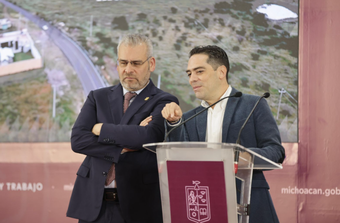 Invertidos más de 5 mil 200 mdp para dos autopistas libres de peaje: Bedolla