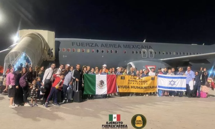 Despega primer vuelo humanitario Israel de Sedena con 135 mexicanos