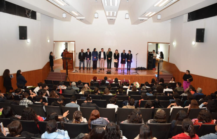 El Bachillerato Nicolaita se fortalece con actividades deportivas, artísticas y culturales