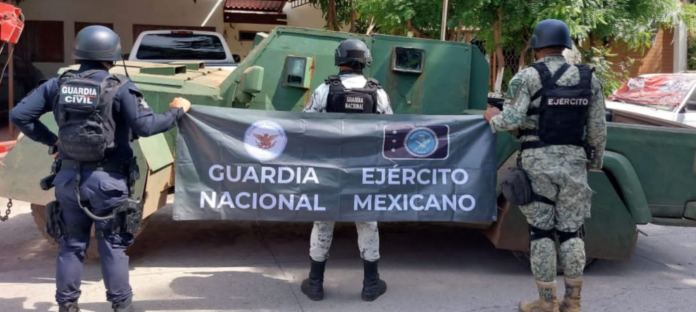 BOI'S decomisan en La Huacana arsenal y un camión 