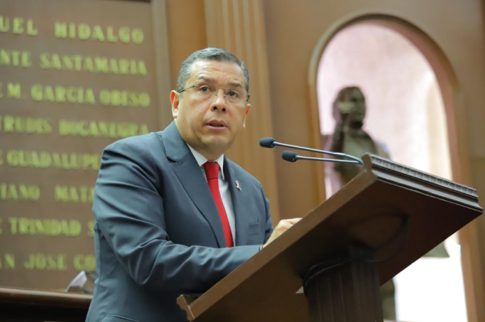 Por iniciativa de Juan Carlos Barragán en Michoacán se tendrá acceso a cualquier método anticonceptivo