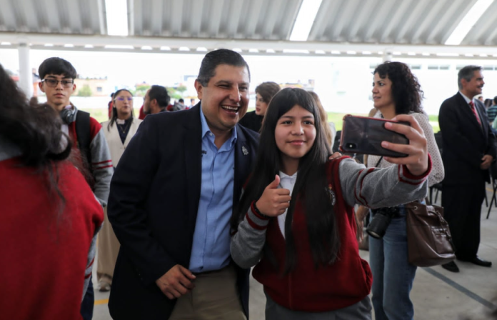 Nacho Campos refrenda ser orgullosamente nicolaita