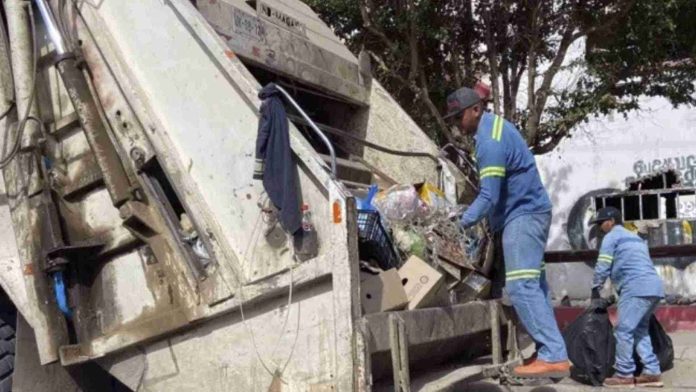 Recolector de basura muere al recoger una bolsa con una pistola dentro