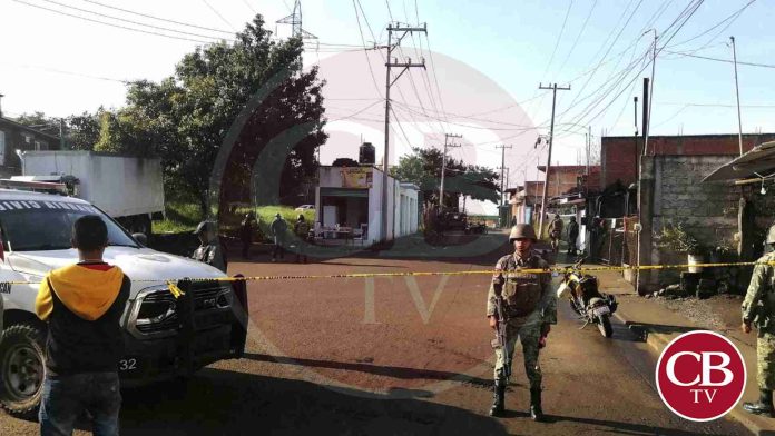 Lo asesinan cuando desayunaba en una loncheria de Uruapan