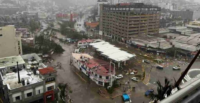 Hay 27 personas muertas tras paso de Otis en Guerrero: SSPC