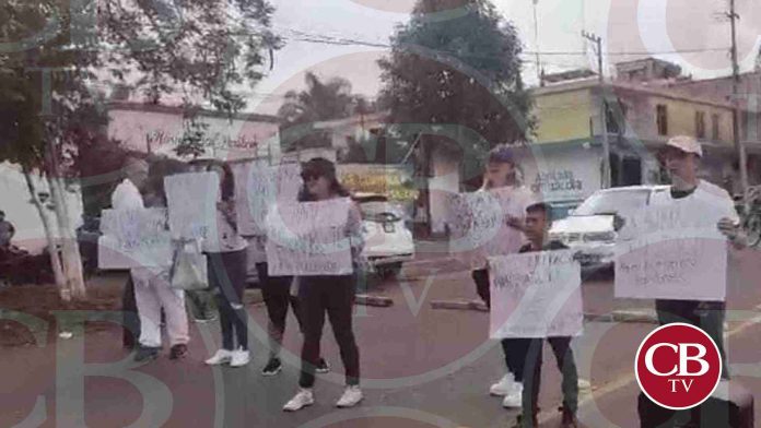 Siguen sin aparecer los tres jóvenes de Peribán