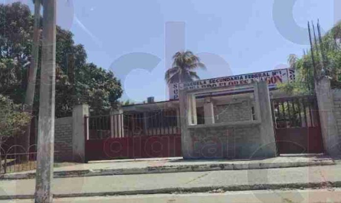 Esc. Sec. Ricardo Flores Magón en LZC sin clases desde inicio del ciclo