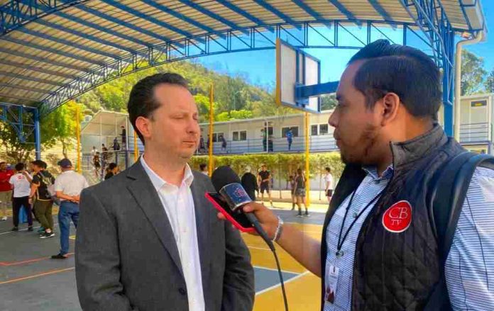 Universidad UNID tu mejor opción para concluir tus estudios con oportunidades a nivel nacional: presidente Talisis UNID