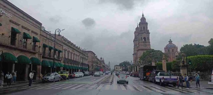 Ambiente frío en sierras de Michoacán y fresco en el resto de la región este jueves