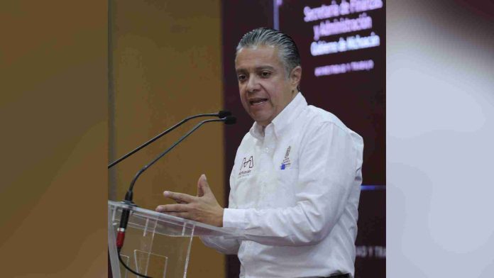 Licencias de conducir, con subsidios del 50 %: Luis Navarro