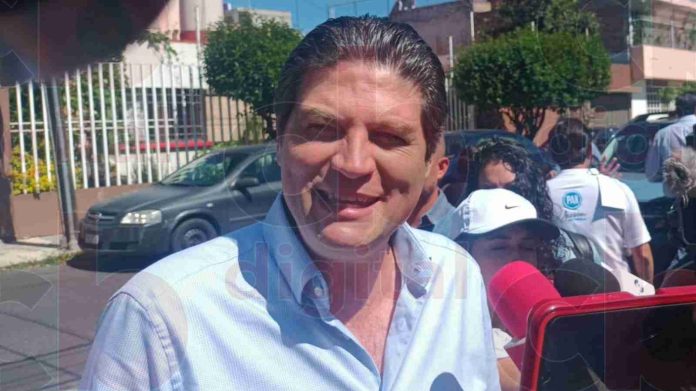 Califica Alfonso Martínez a MORENA como 
