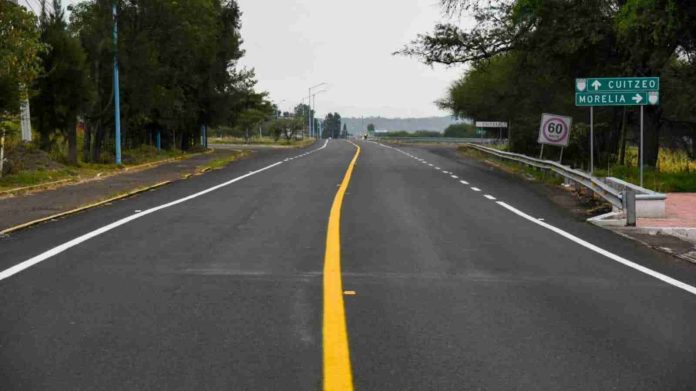 Con más de 4 mil 800 mdp, Michoacán moderniza 680 kilómetros de carreteras