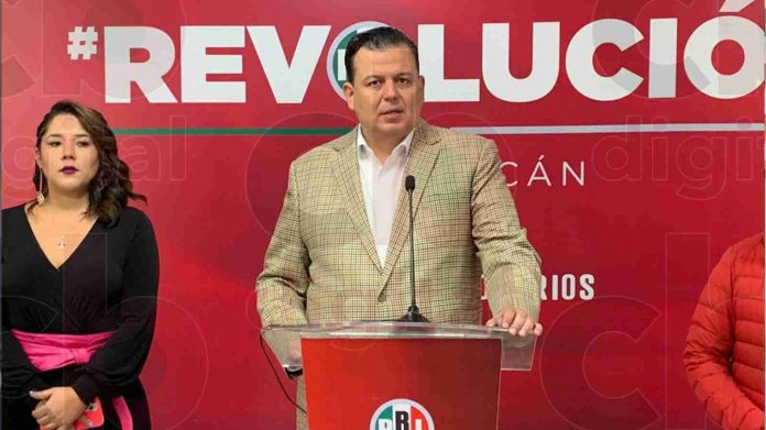 Si mi dirigencia me pide darle vuelta a la página se la daré: Memo Valencia