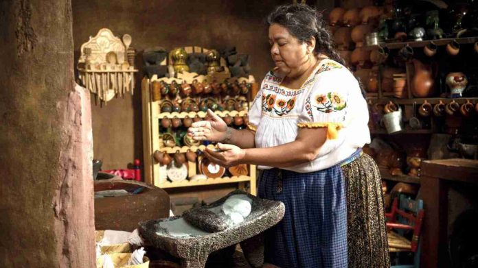 Regresan cocineras tradicionales a fiesta de sabor y tradición
