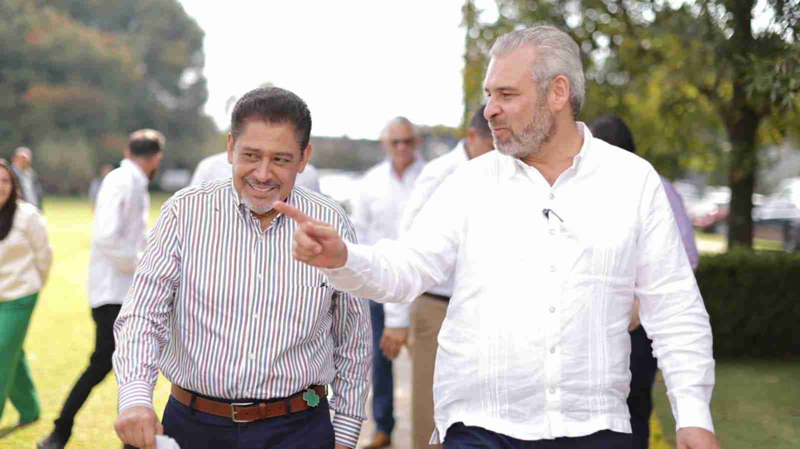 Anuncia Bedolla municipalización de acceso de autopista a Uruapan Anuncia Bedolla municipalización de acceso de autopista a Uruapan
