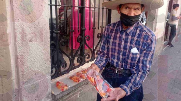 Mi meta es hacer dinero con mis dulces y con eso exportar mis higos a muchas partes del mundo: Don Carlos