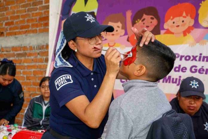 En coordinación con las autoridades de Tarímbaro y la FGE; difundir los valores cívicos y la prevención del delito, el objetivo
