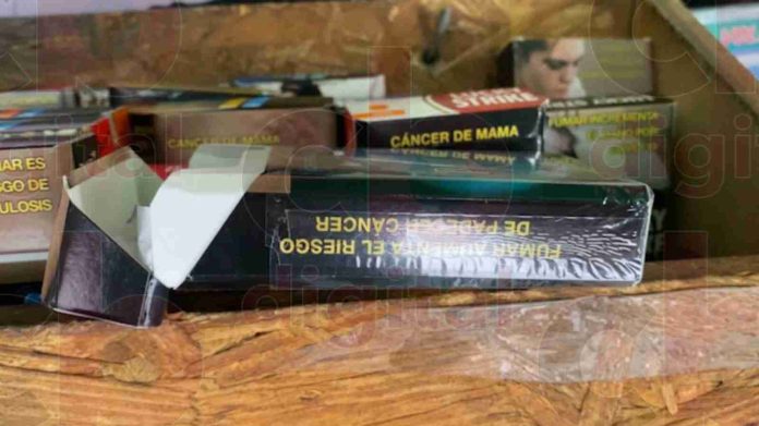 Locatarios inconformes por la prohibición de venta de cigarros por unidad, dicen que no son parejos con todos los establecimientos