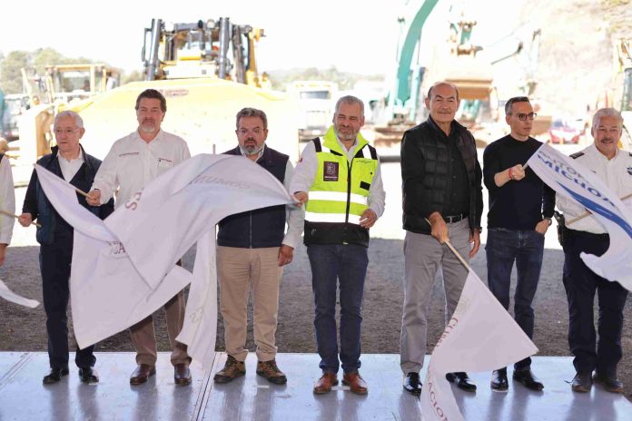 Bedolla y SICT inician ampliación de autopista Siglo XXI de Uruapan-Nueva Italia