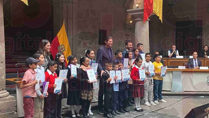 Infancias morelianas toman protesta al Cabildo Infantil 2023