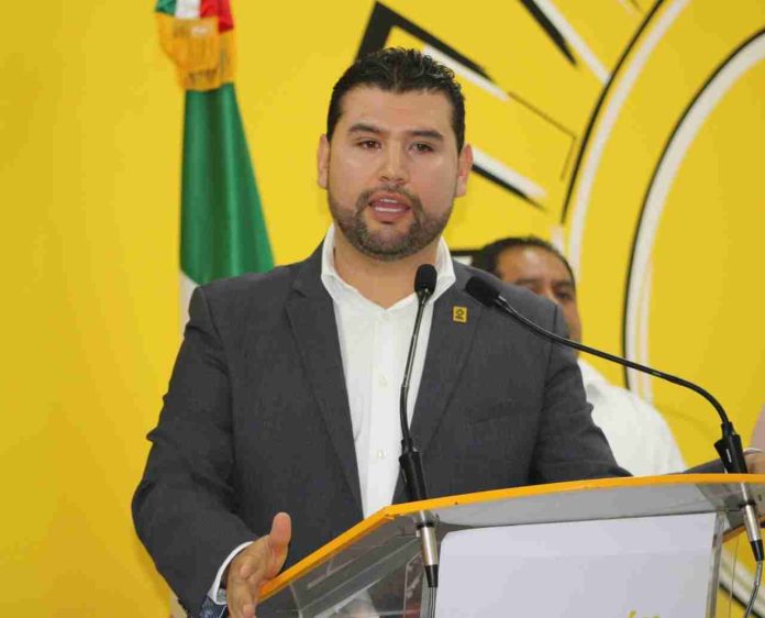 Convoca Octavio Ocampo a la unidad en el perredismo michoacano.